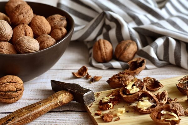 nuts, walnuts, food, nutshell, snack, crack, organic, healthy, nuts, nuts, nuts, walnuts, walnuts, walnuts, walnuts, walnuts